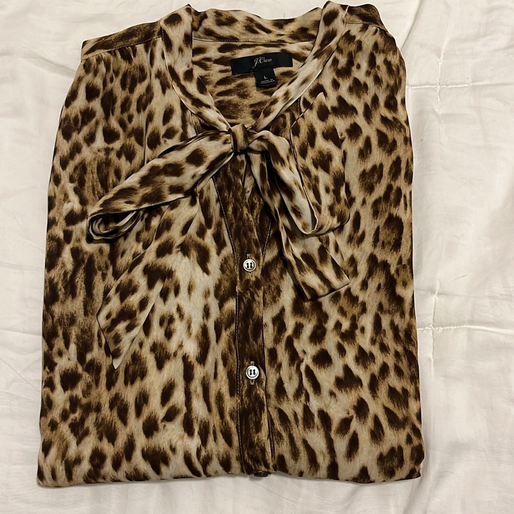 J.Crew Tie-Neck Button-Up Shirt in Leopard Print - Size L - Picture 4 of 7